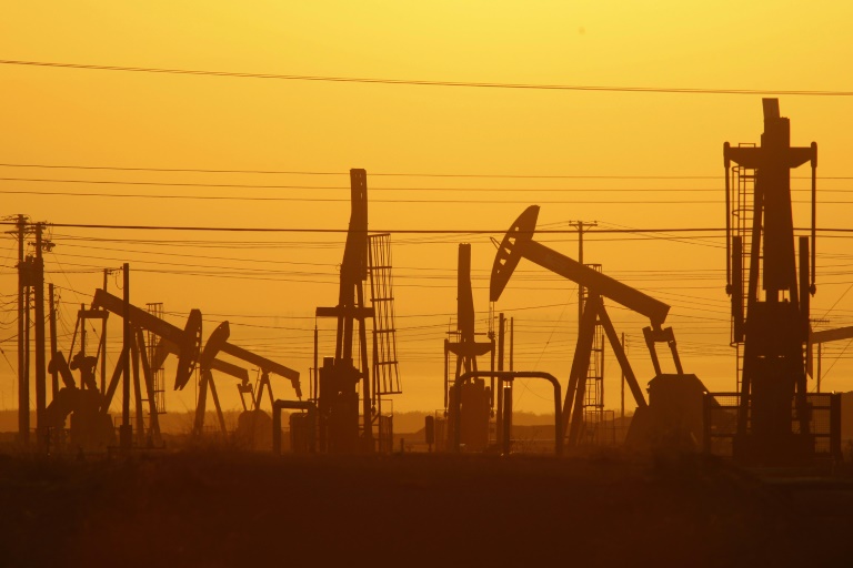 Oil prices fall as Iran proposes new US talks
