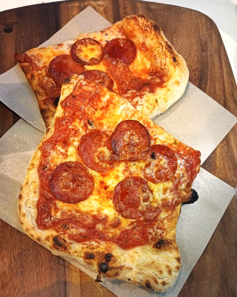 Zazz Chef Makes Comeback With Casual NYCStyle Pizzeria, Pies Now From