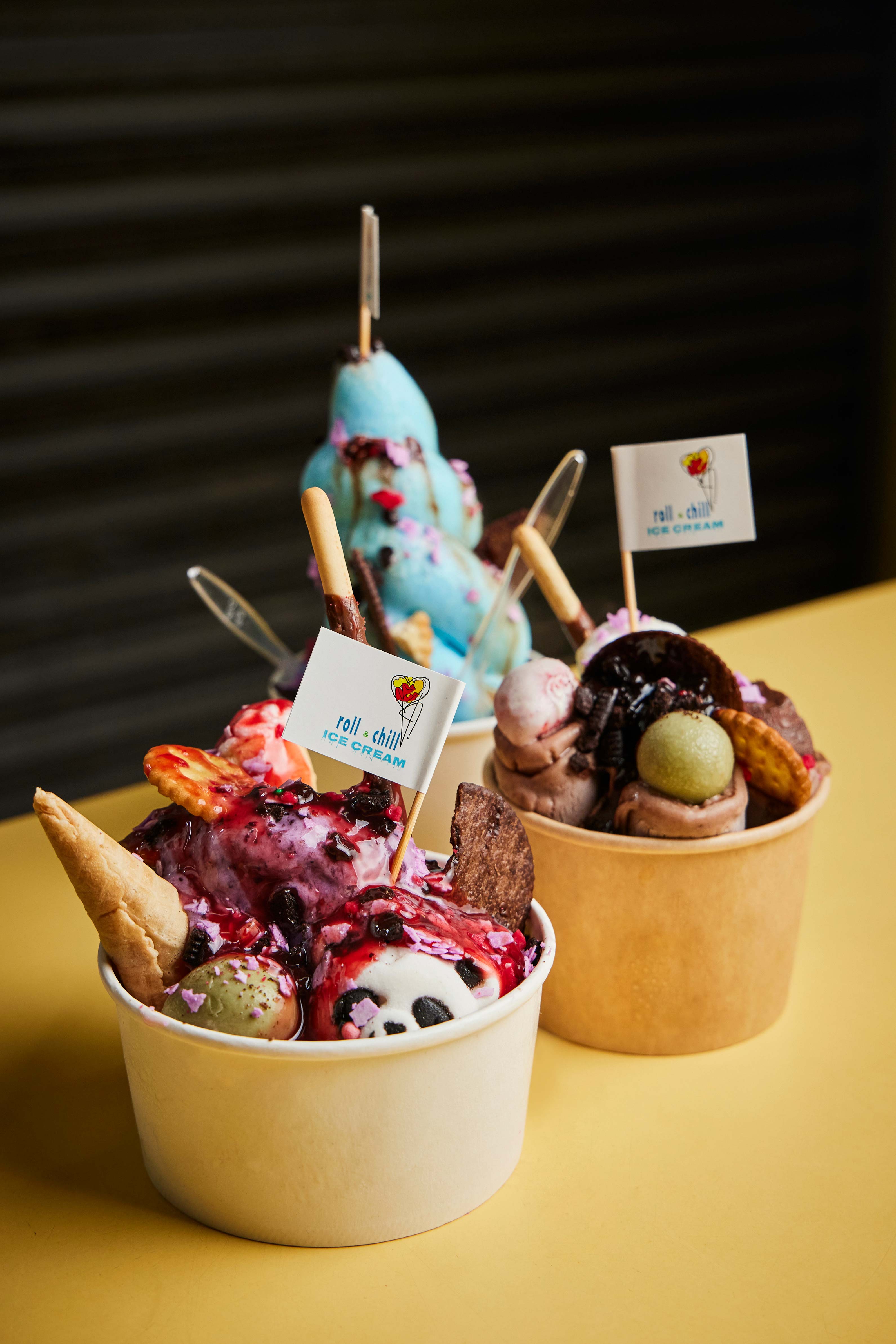 Hip Hairdresser & Wife ‘Fry’ Ice Cream To Order At Chinatown Hawker