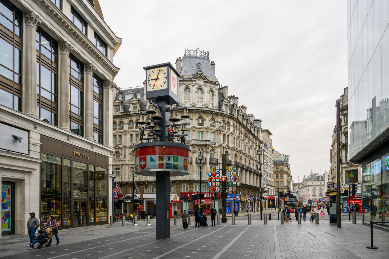 Two Jewish Londoners stabbed in 'appalling' attack