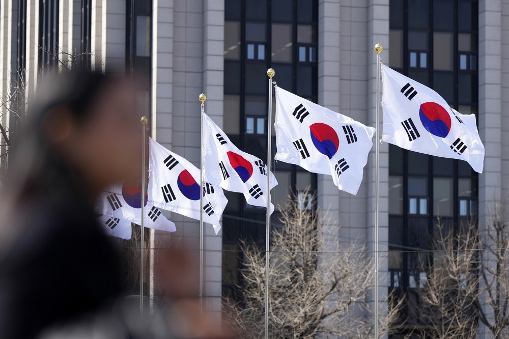 South Korea says Russian military planes entered its air defence zone