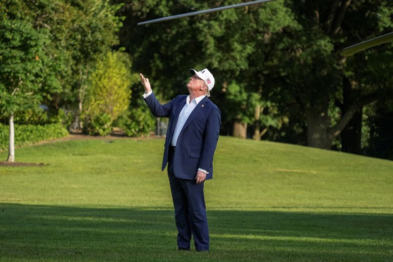 Trump says Mexico, EU to face 30% tariff from Aug 1