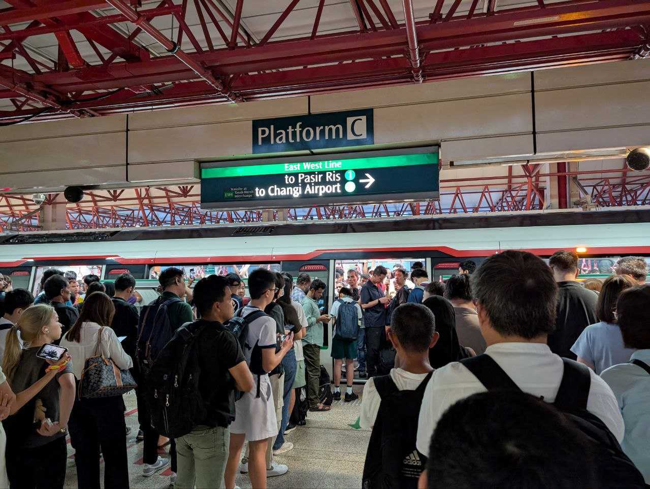  LTA to launch real-time webpage to track MRT service disruptions 