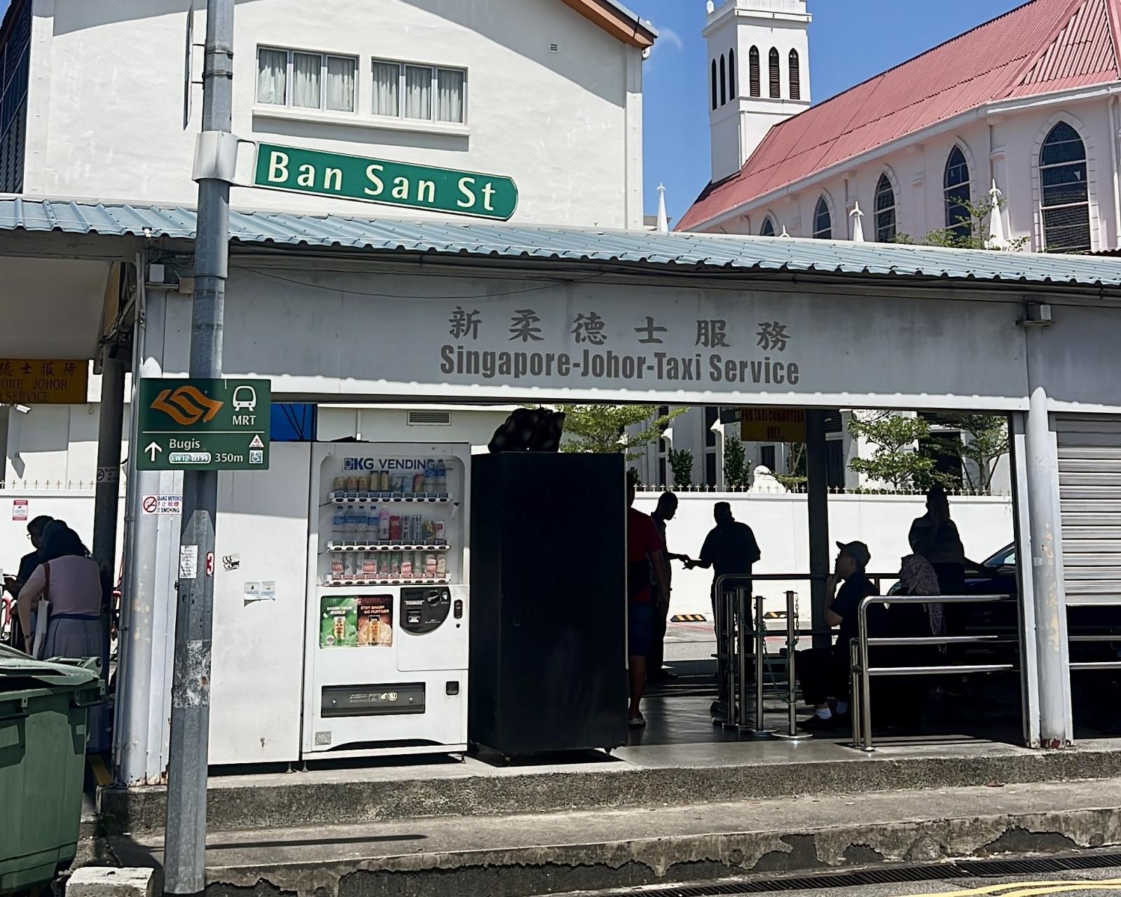 'No passengers, only drivers': Why the Singapore-Malaysia cross-border taxi scheme needs a revamp 
