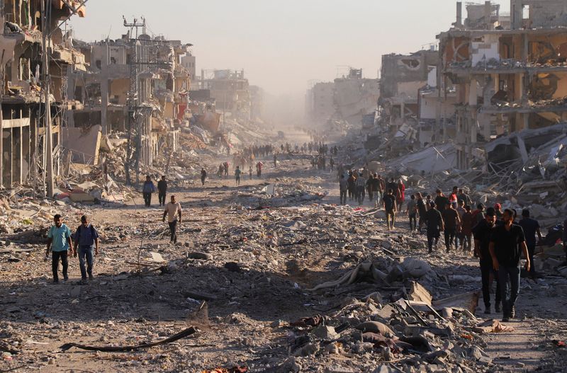 Ceasefire between Israel and Hamas goes into effect