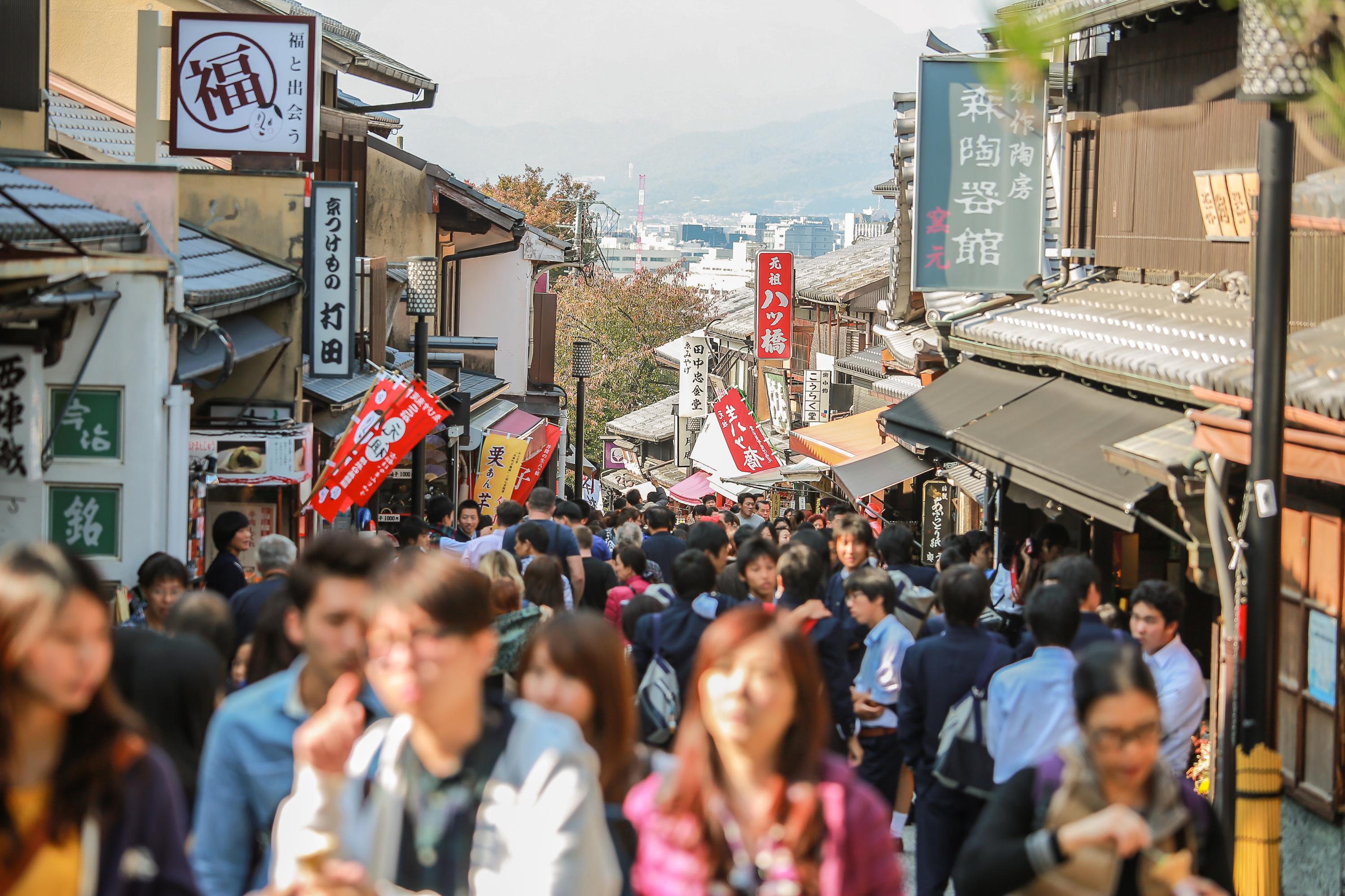 As yen weakens against Singdollar, multi-currency e-wallets report spike in conversions ahead of travel season