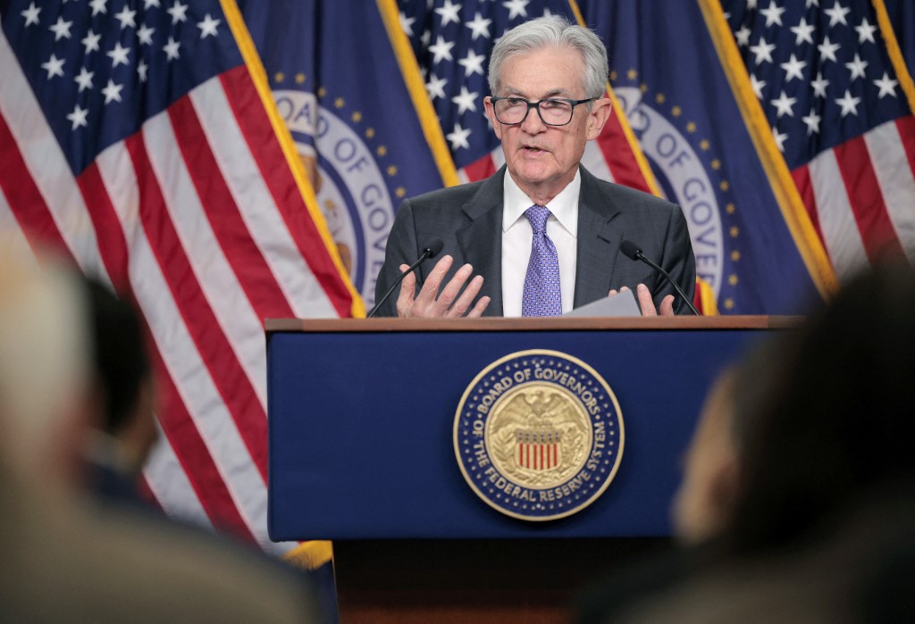 Divided Fed lowers rates, signals pause and one 2026 cut as growth rebounds