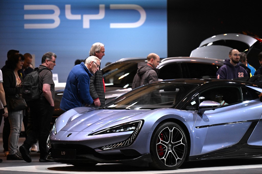 China’s BYD overtakes Tesla as global EV leader 