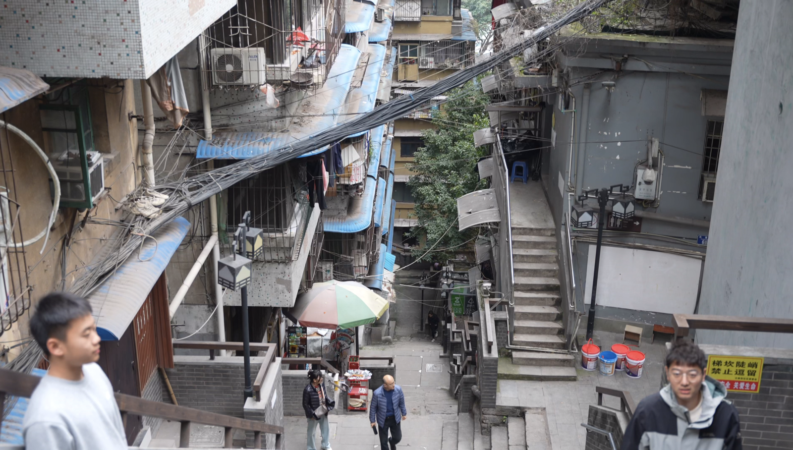 Built on hills and mountains, this '8D city' in China offers a lifestyle between levels