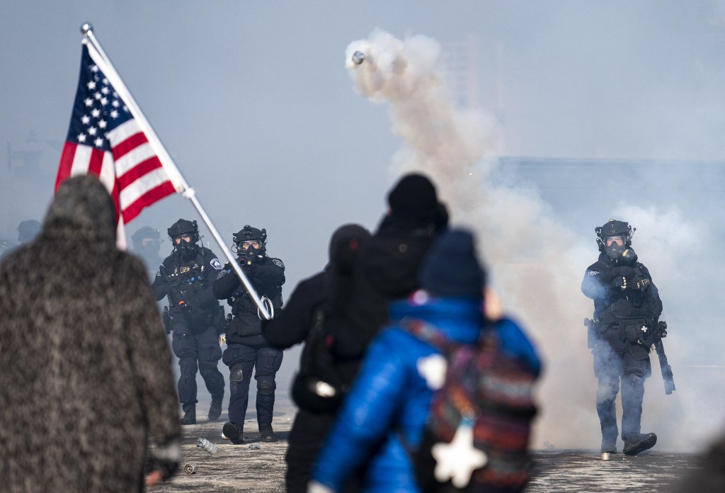 Second killing in Minneapolis by US federal agents sparks uproar