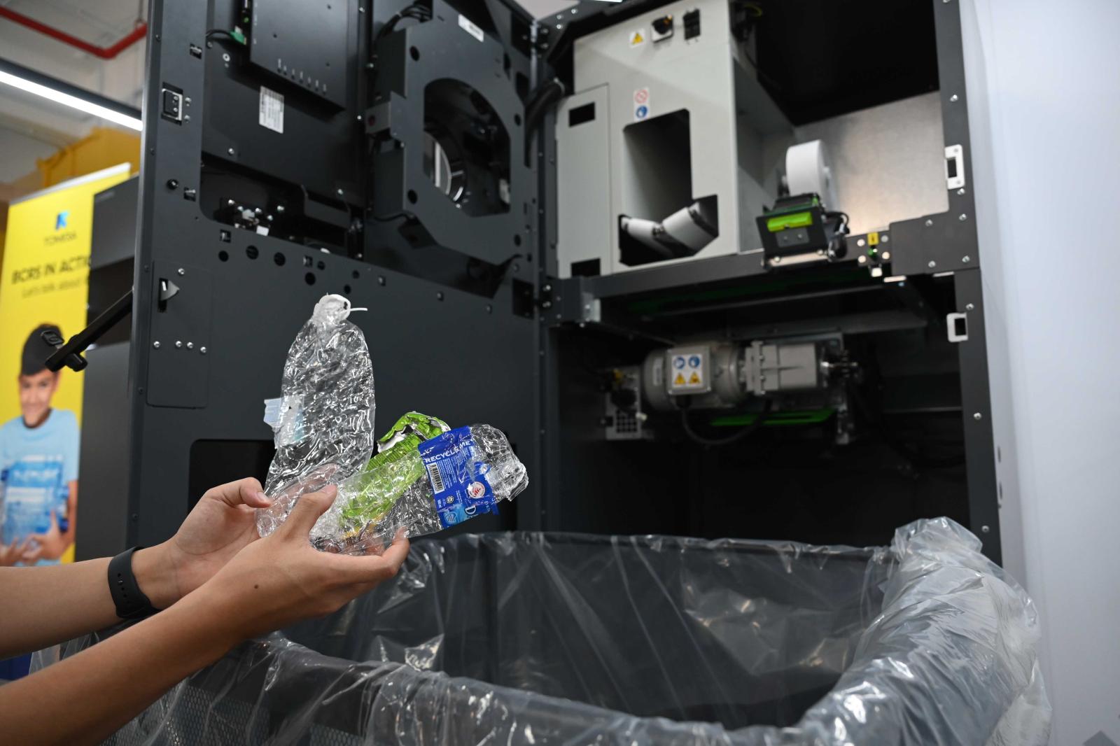 Commentary: The real purpose of the 10-cent deposit on your beverage container