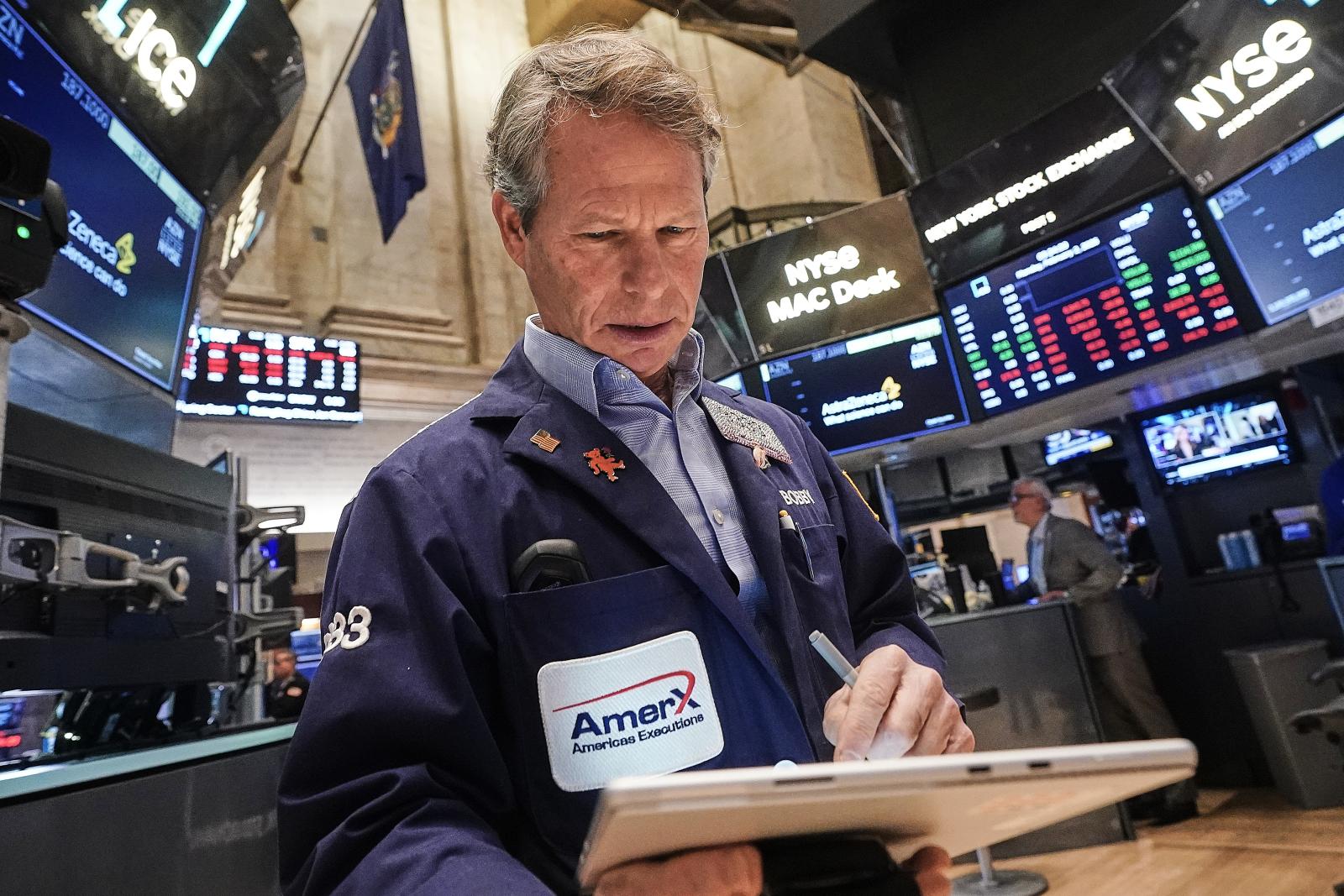 US stocks climb as gold and silver prices keep falling