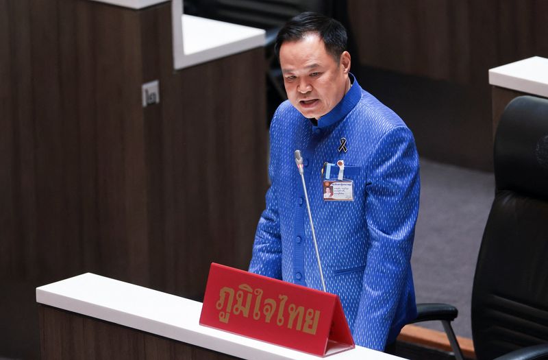 Thai PM blames stockpilers for fuel shortage