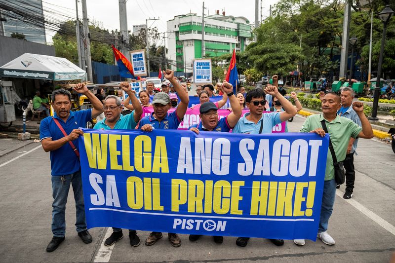 Commentary: Washington courts Manila, but the rest of Southeast Asia is watching