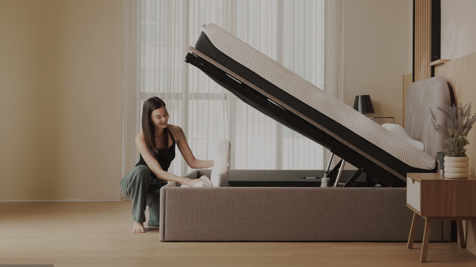  Tempur Zero G Box: Where adjustable comfort and storage come together 