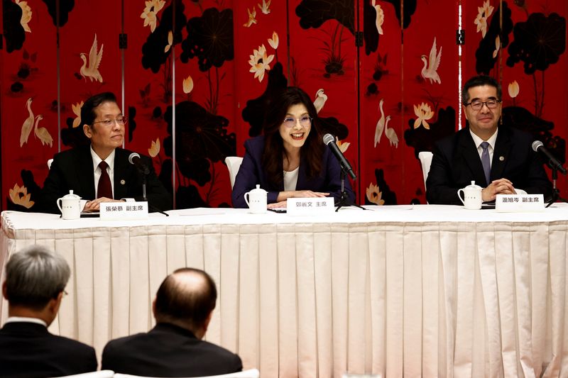 China offers incentives to Taiwan following opposition leader's visit