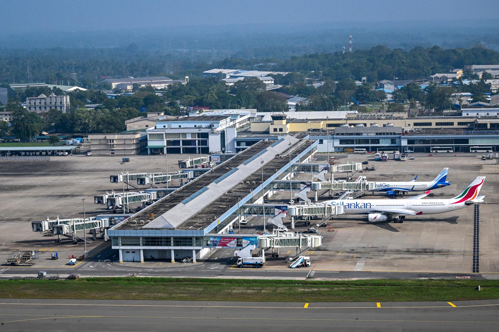 Sri Lanka arrests nine Chinese over attempt to smuggle in alleged cyberscam equipment