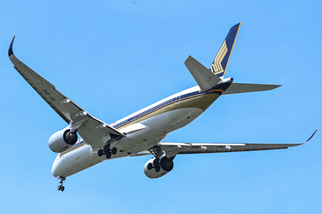 Singapore Airlines posts 57% drop in annual profit, flags surging fuel costs