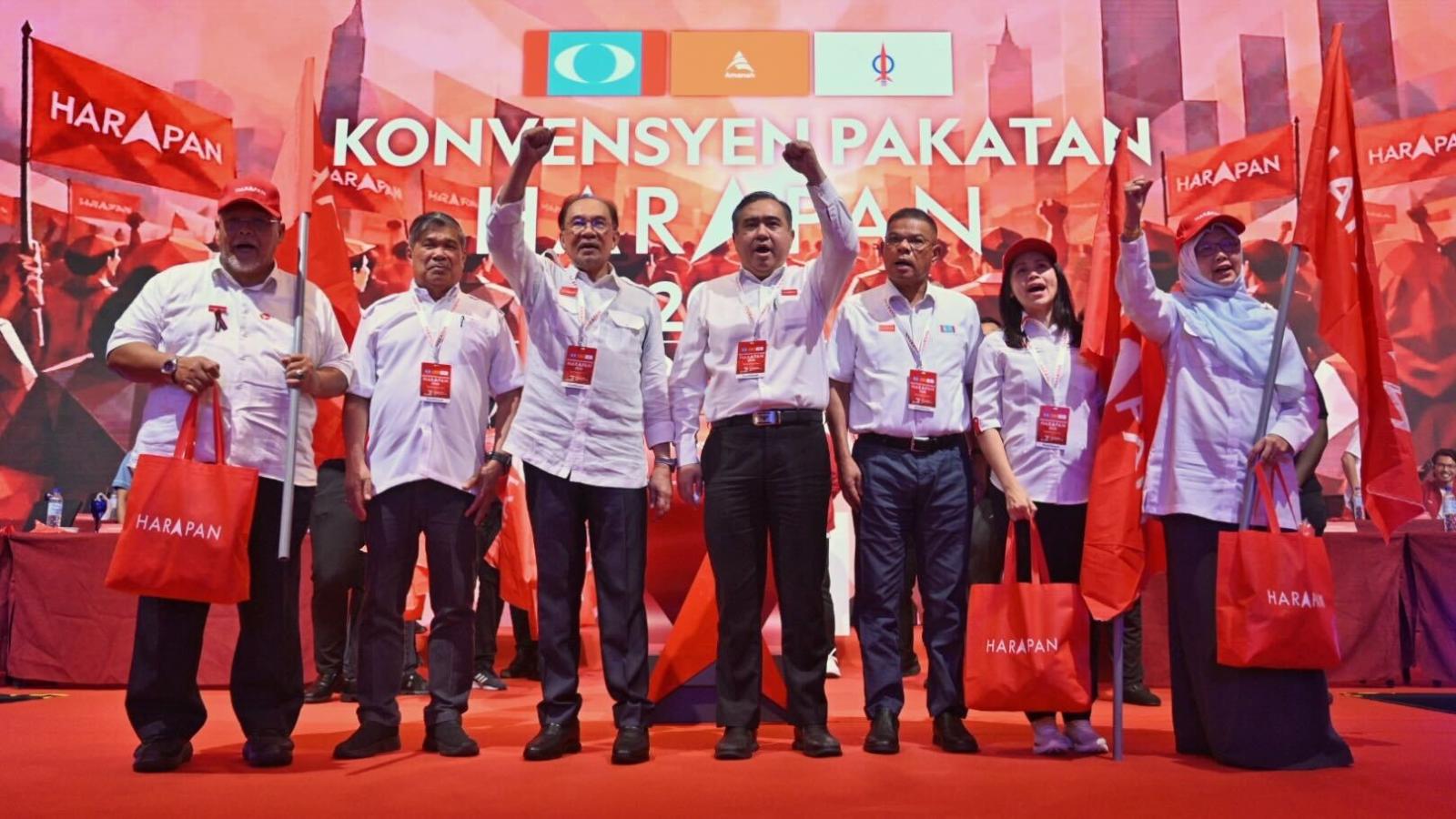 Anwar says ready to call GE and ‘fight’ BN after it signals intent to go solo in Johor