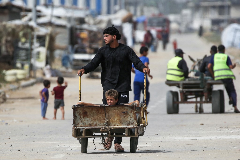 UN demands Israel prevent 'genocide' in Gaza