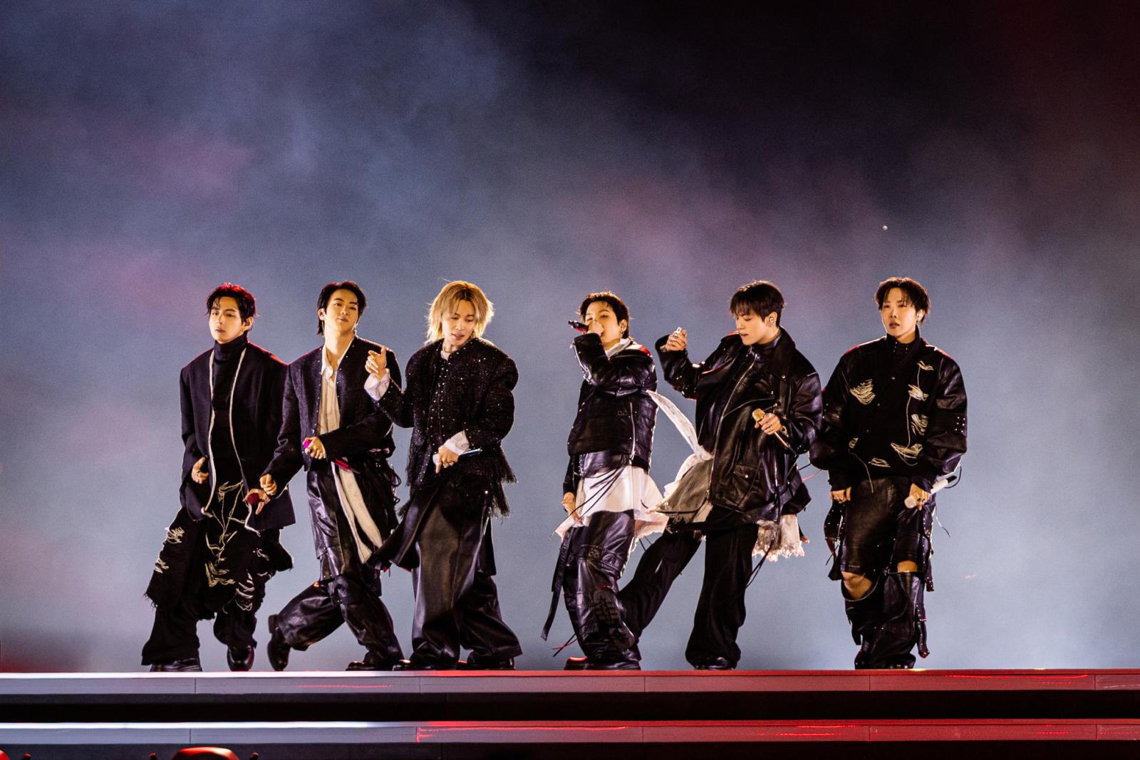 Indonesia's sold-out concerts, higher 6.6 sales amid market uncertainty: Is 'lipstick effect' at play?