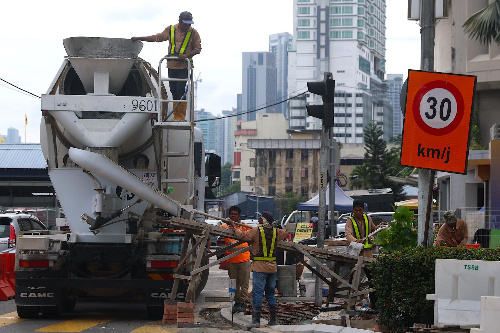 Long-term 'structural shock': As Iran war drags on, how will Southeast Asia be impacted?