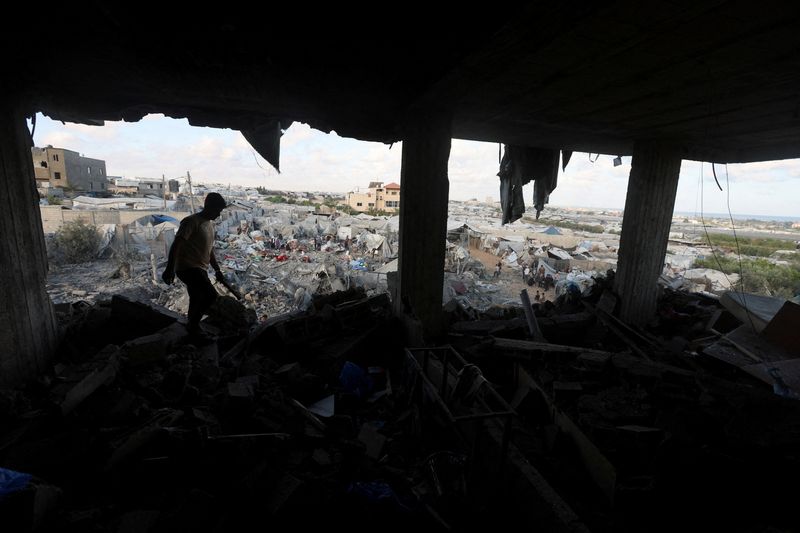 Israel kills nine in Gaza as Egypt hosts new ceasefire talks