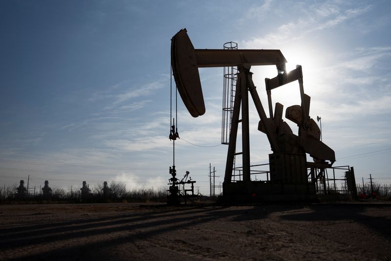 Commentary: Fossil fuels are winning the battle for easy money