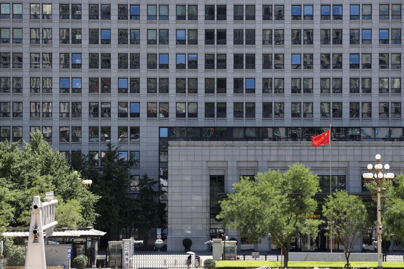China sanctions 10 US firms over Pentagon blacklist