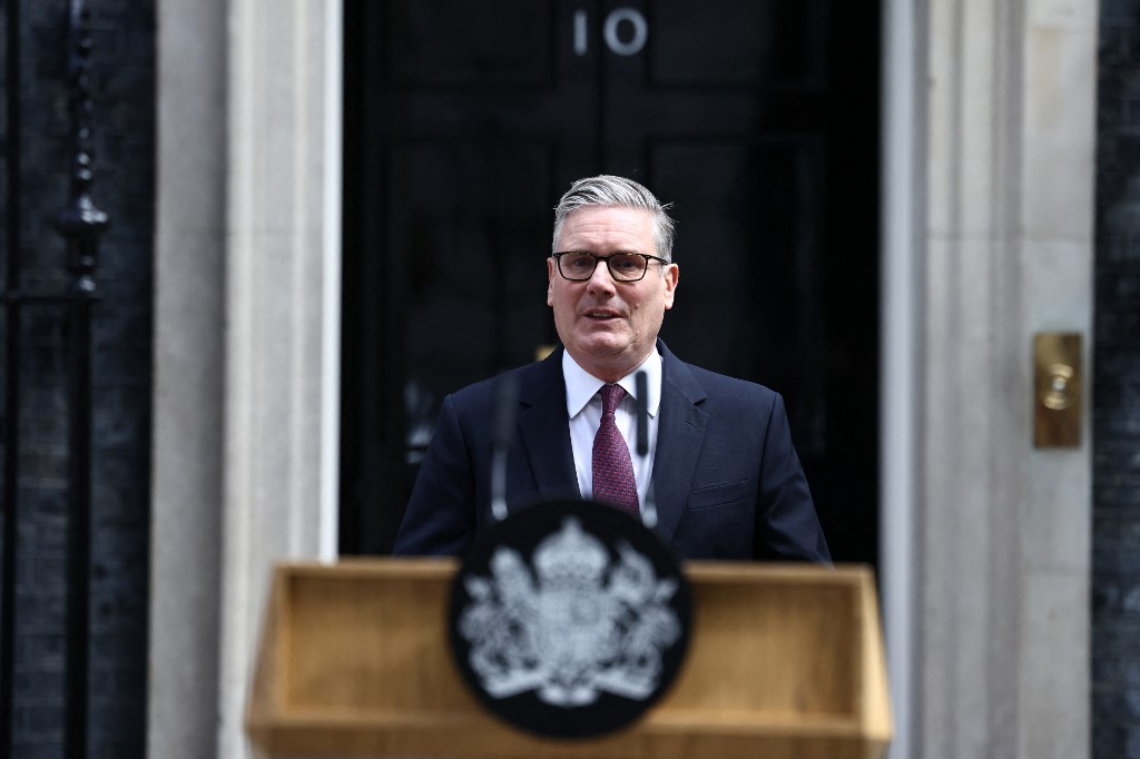 Keir Starmer resigns as UK prime minister