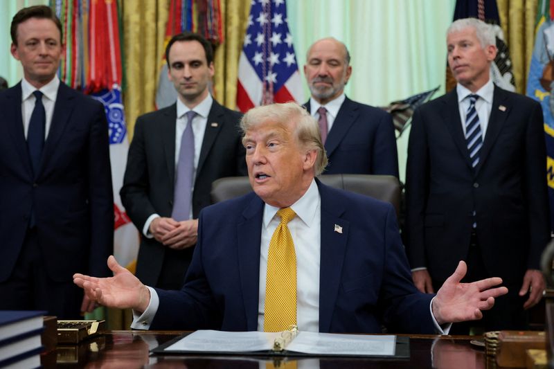 Trump criticises UK's Starmer after resignation announcement