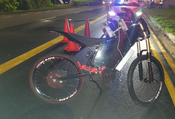 Two teens to be charged over roadblock evasion, crash that injured police and LTA officers