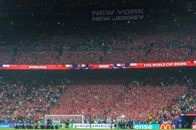 Commentary: Why is getting to a World Cup game so hard?