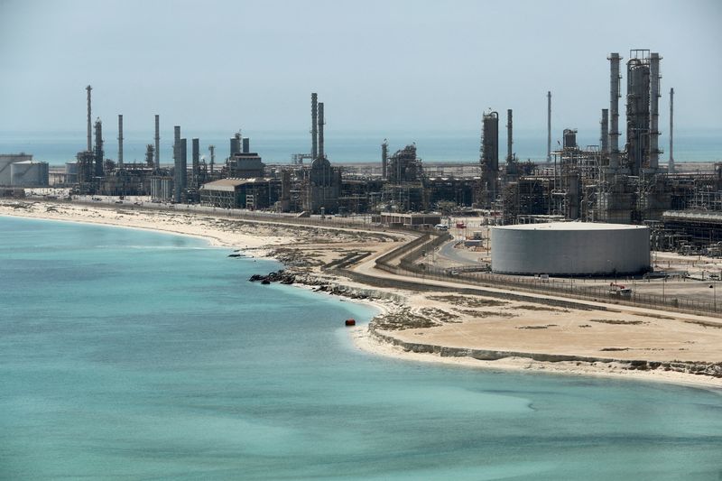 Saudi Aramco helicopter crash kills 14 nationals: Report