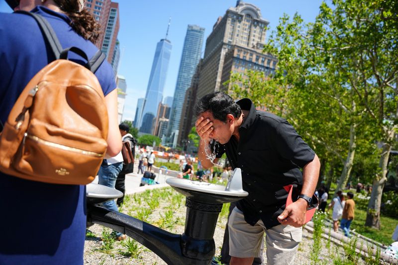 'Alarm bells ringing': US summer heat shatters record