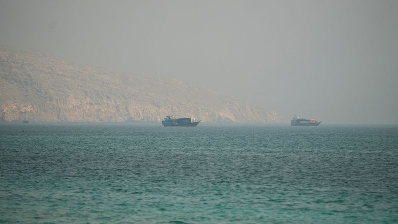 Iran, US trade more strikes as fighting escalates