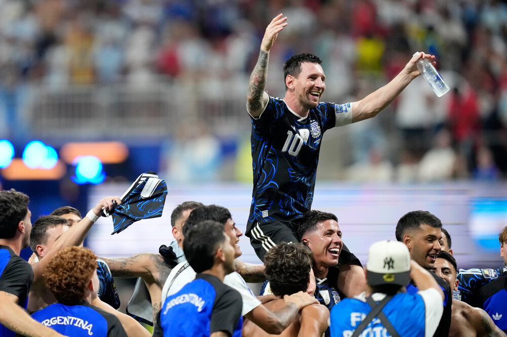 Messi magic sends Argentina into World Cup final