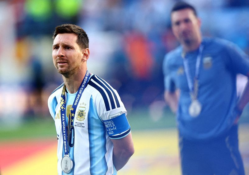 Lionel Messi says not certain to play 'much longer' after father's death
