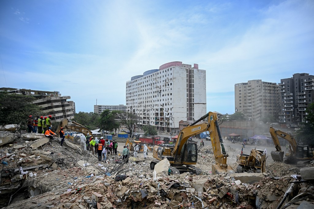 Death toll from Venezuela quakes rises past 6,000