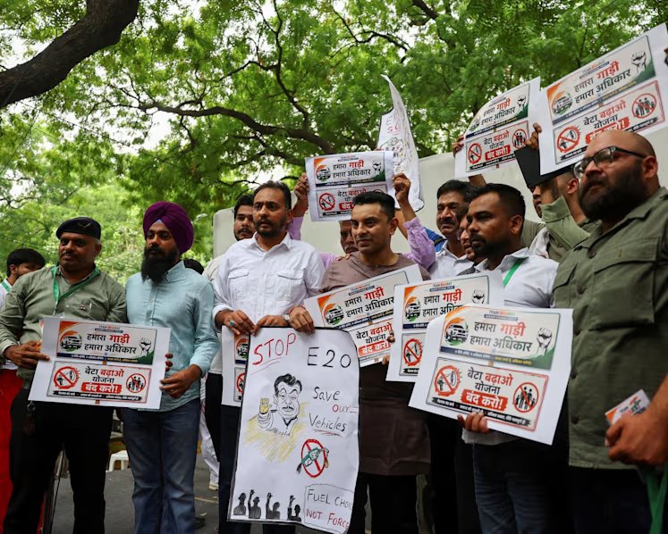 ‘Jangan dipaksakan kepada kami’: Mengapa kebijakan bensin campuran etanol di India menuai penolakan
