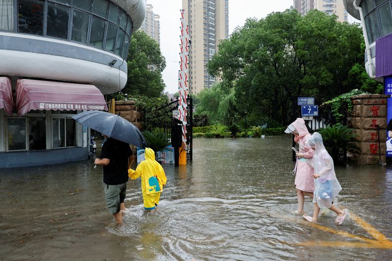 Typhoon Dolphin weakens but disrupts travel in east China
