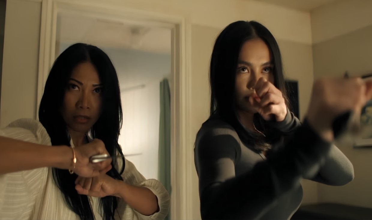 Agnez Mo dan Anggun kenalkan senjata tradisional Minangkabau di Reacher season 4