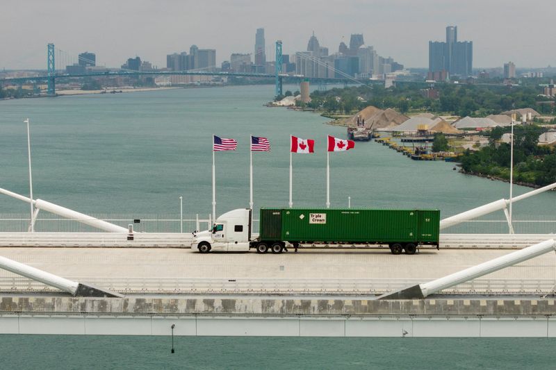 Canada hits back with new tariffs after trade talks with US fail