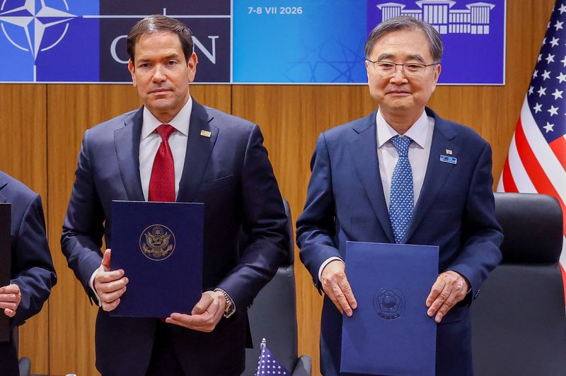 South Korea and US vow close cooperation on North Korea 