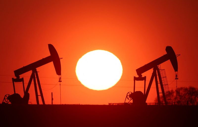 Oil prices steady as investors weigh impact of expanded US sanctions against Iran