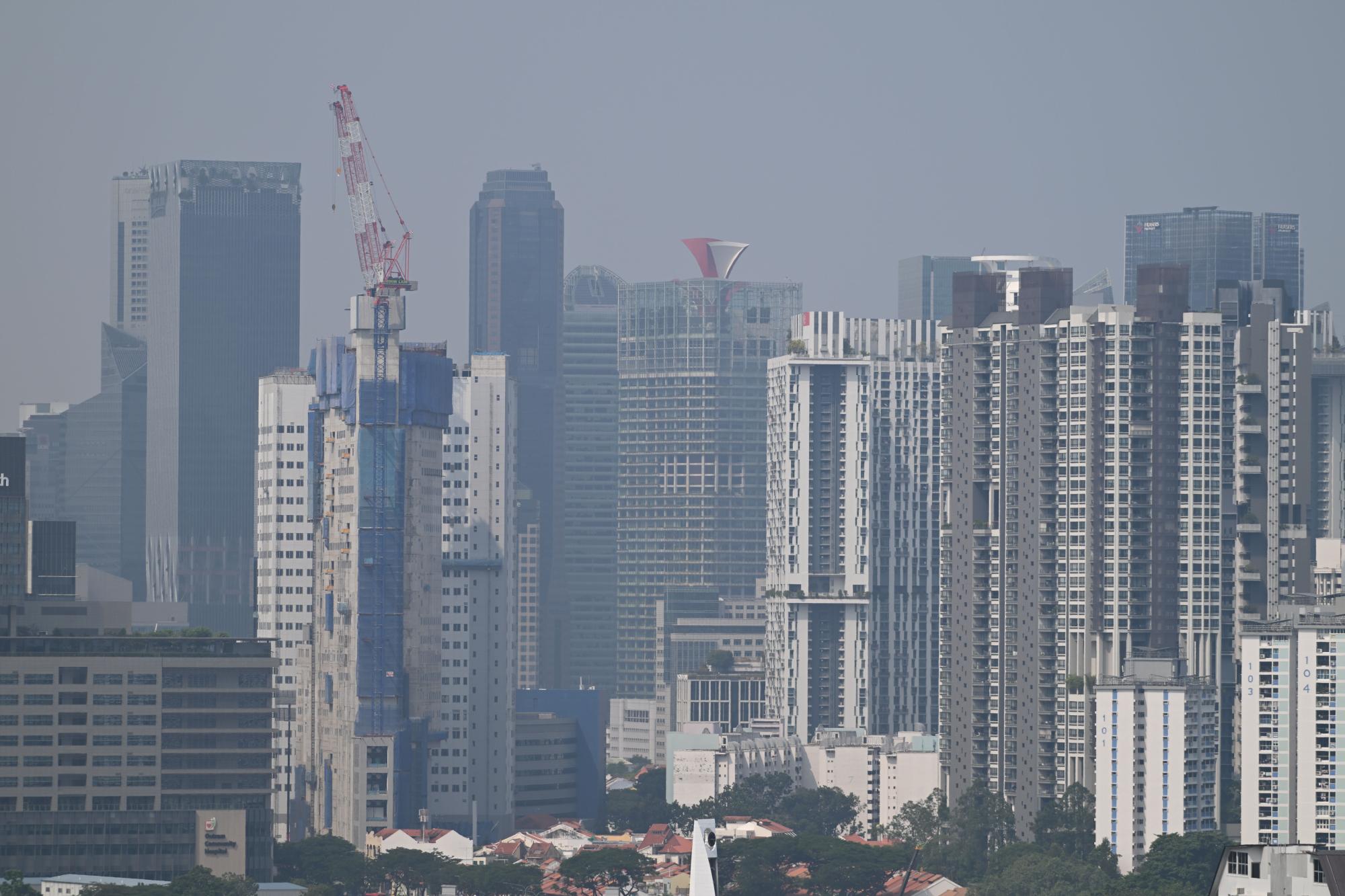 Singapore air quality enters unhealthy range in central region; 24-hour PSI breaches 100