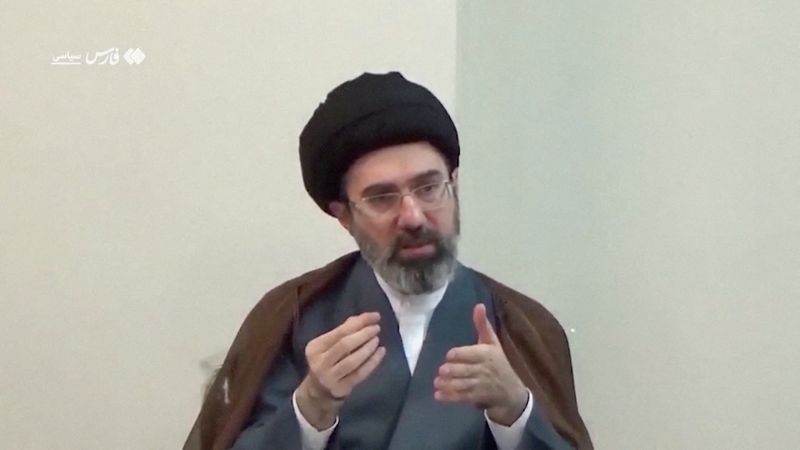 Iran's Khamenei urges Gulf rulers in written message to confront 'real enemy'