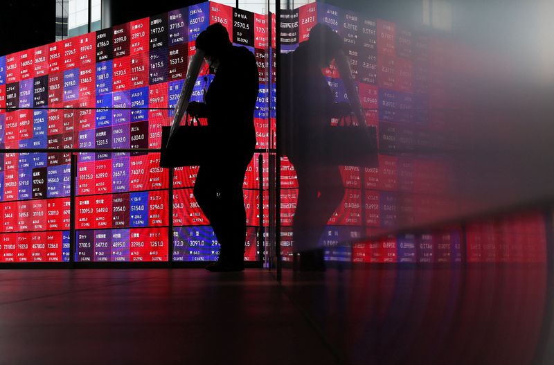 Bond selloff deepens as rising energy prices stoke inflation fears