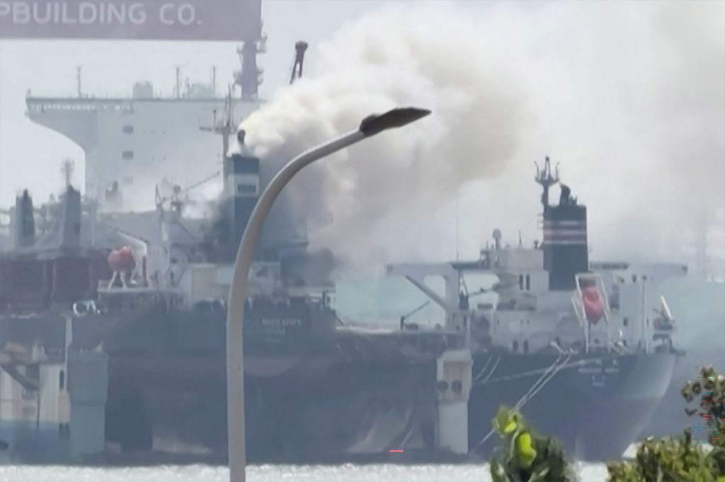 Cargo vessel fire at east China shipyard kills 25