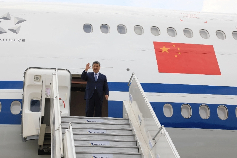 Xi Jinping arrives in India for BRICS summit overshadowed by war